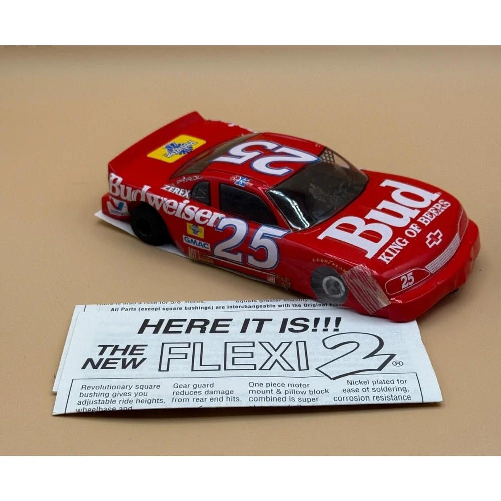 🏁 Vintage Parma Flexi 2 Budweiser #25 Slot Car 4